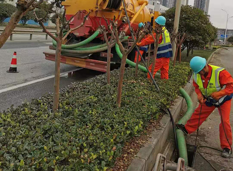 舟曲市政管道清淤